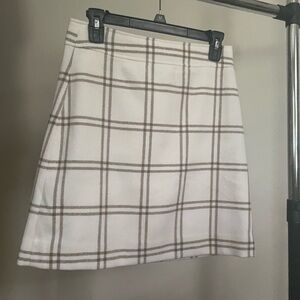 Like New JCrew wool off-white / tan windowpane plaid skirt size 0